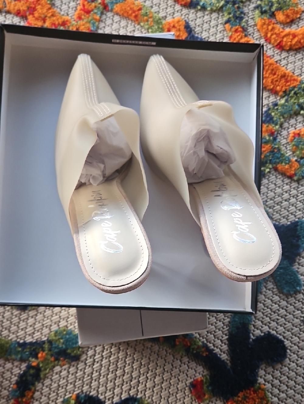 Cape Robbin Cream Pointed Toe Slip-On Mules
